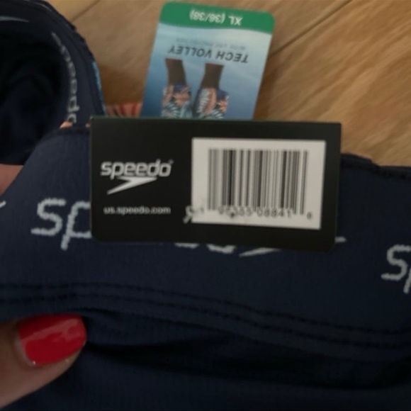 (NWT) Speedo Men’s Comfort Liner Swim Shorts, XL (36/38) - Picture 11 of 12